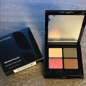 NEW Younique Essential Eye Palette- Peach Tone